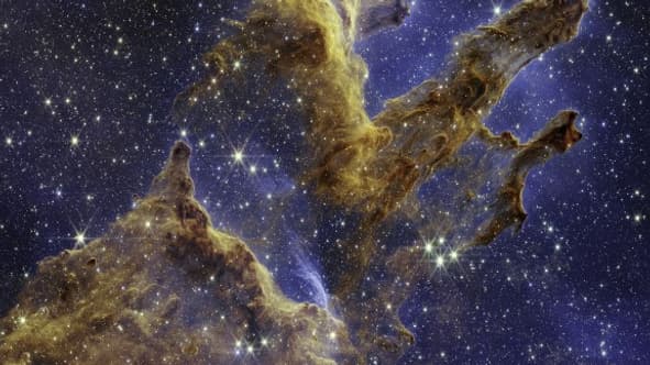 Les piliers de la création capturés par le télescope James Webb. Les piliers de la création capturés par le télescope James Webb.