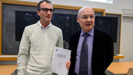 Le professeur François Bochud, directeur de l'Institut de radiophysique et le professeur Patrice Mangin, directeur du Centre universitaire romand de médecine légale, le 7 novembre 2013 à Lausanne.