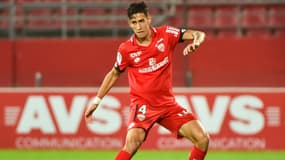 Nayef Aguerd lors d'un match Dijon-Strasbourg, le 5 octobre 2019