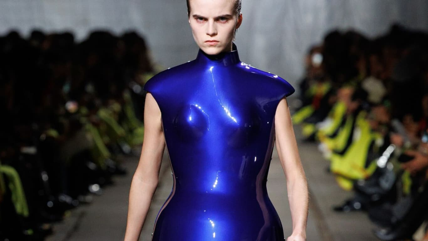 Défilé Alexander McQueen automne-hiver 2024-2025
