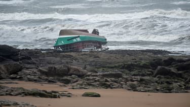 Le bateau des sauveteurs de la SNSM avait chaviré au large des Sables-d'Olonne.