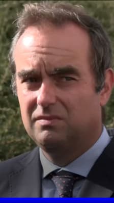 Qui est Sébastien Lecornu le nouveau Premier ministre ?