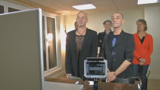 Les débats se sont poursuivis studieusement vendredi matin au Sénat sur le projet de loi sur le mariage homosexuel.