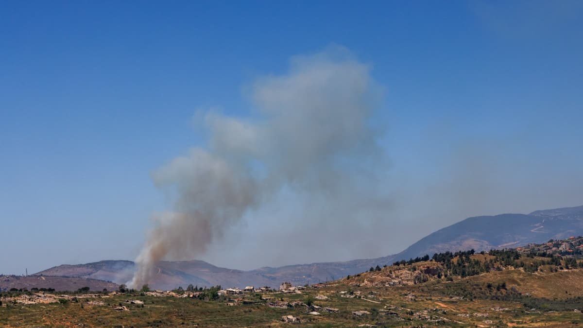 Guerre au Moyen-Orient: les autorités libanaises font état de cinq morts dans une frappe israélienne sur le sud du pays