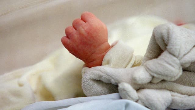 Un bébé est né à la station Place des Fêtes dans le métro - Photo d'illustration