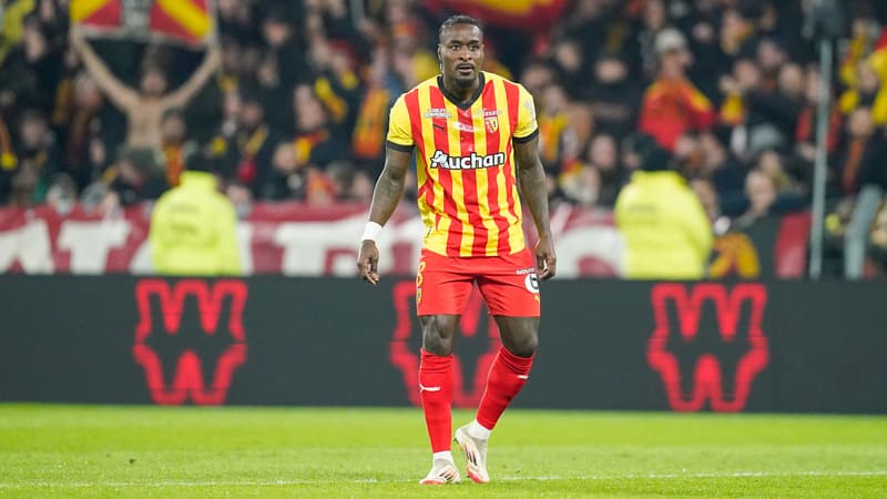 https://images.bfmtv.com/TkyIDtuZ9kP53P7B1SRr4W2I48Q=/0x137:2048x1289/800x0/images/M-Bala-Nzola-lors-de-Lens-Rennes-le-15-mars-2025-2051675.jpg