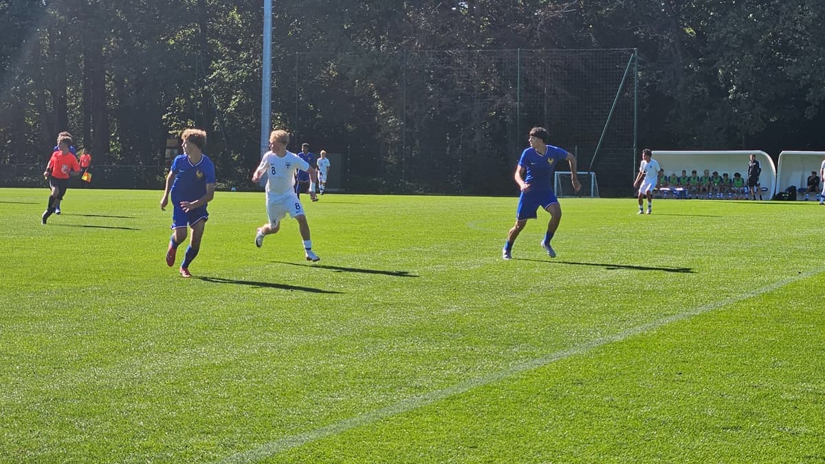 Equipe de France - Léo Lemaître avec les U17, le 17 septembre 2025