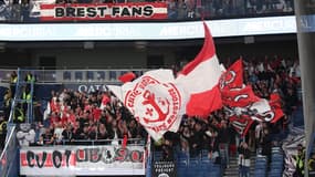 Les supporters brestois au Parc des Princes lors de PSG-Brest (3-1, L1), le 14 septembre 2024