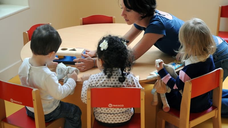 440.000 nouveaux enfants français sont devenus pauvres entre 2008 et 2012, selon l'Unicef. 
