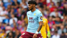 Tyrone Mings sous le mailot d'Aston Villa