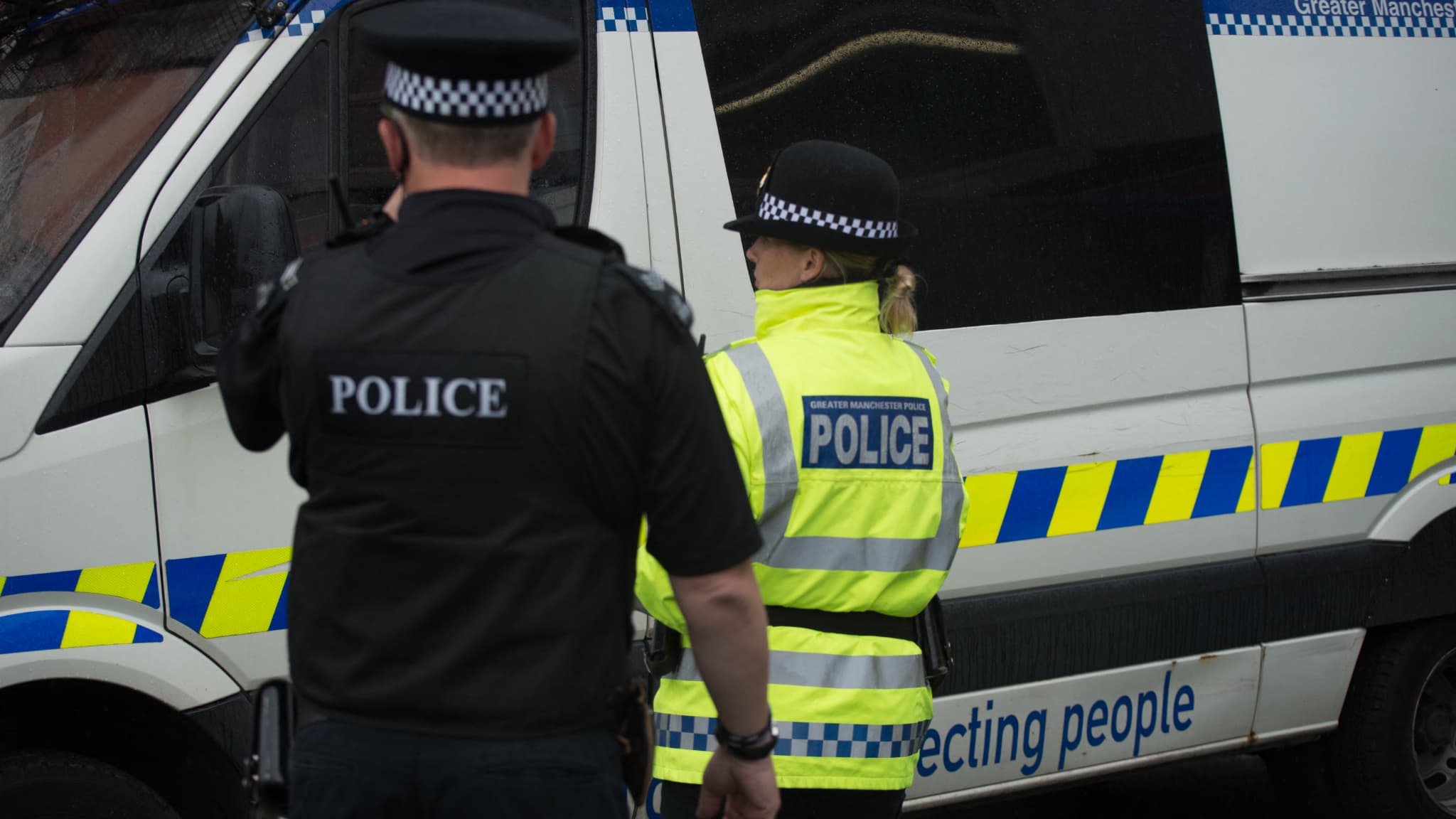 ROYAUME-UNI: UNE ATTAQUE AU COUTEAU À L'EXTÉRIEUR D'UNE SYNAGOGUE AU NORD DE MANCHESTER