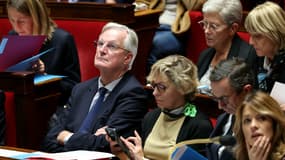 Michel Barnier et une partie de ses ministres à l'Assemblée nationale le 15 octobre 2024 