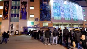 Les supporters à l'entrée de Stamford Bridge