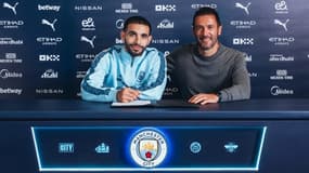 Rayan Ait-Nouri signant à Manchester City en juin 2025
