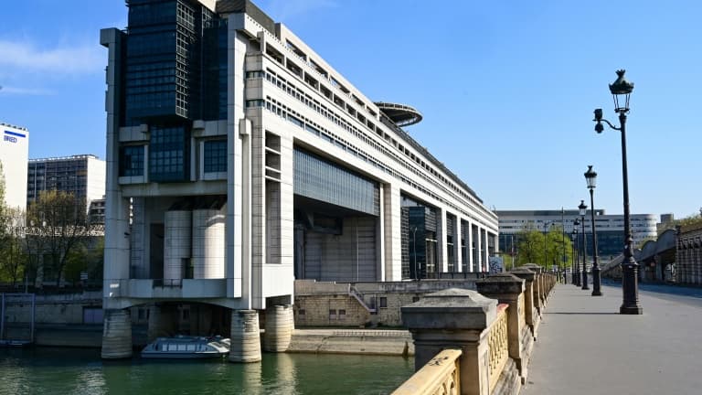 Vue du bâtiment du ministère des finances dans le quartier de Bercy à Paris, le 8 avril 2020