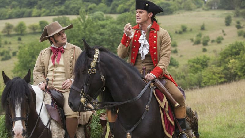 Josh Gad et Luke Evans incarnent LeFou et Gaston dans la nouvelle adaptation de "La Belle et la Bête"