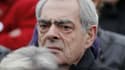 Le député socialiste des Landes, Henri Emmanuelli, a lancé jeudi soir à Mont-de-Marsan un appel à Jean-Luc Mélenchon en invitant au rassemblement de la gauche, une formation "qui a des partenaires mais pas d'adversaires". /Photo prise le 26 novembre 2011/