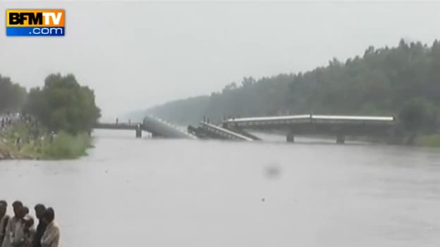 L'effondrement du pont a fait au moins 17 victimes.