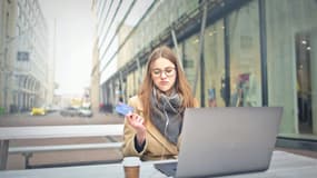 15,3% des jeunes de moins de 30 ont atteint le plafond de crédit de leur cartes aux Etats-Unis.