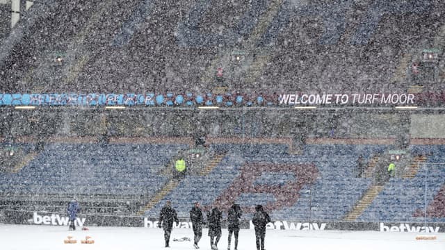 Burnley Tottenham sous la neige