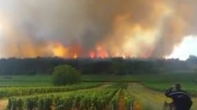 Incendie sur le plateau de Chenôve en Côte-d'Or le 20 juillet 2015.