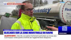 Grève du 7 mars: la zone industrielle du Havre bloquée