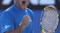 L'Espagnol, futur adversaire de Tsonga lundi en quart de finale à Melbourne, est plus un spécialiste de terre battue.