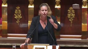 Mathilde Panot (LFI): "Laissez Emmanuel Macron réhabiliter Pétain, voici le vrai danger pour la République"