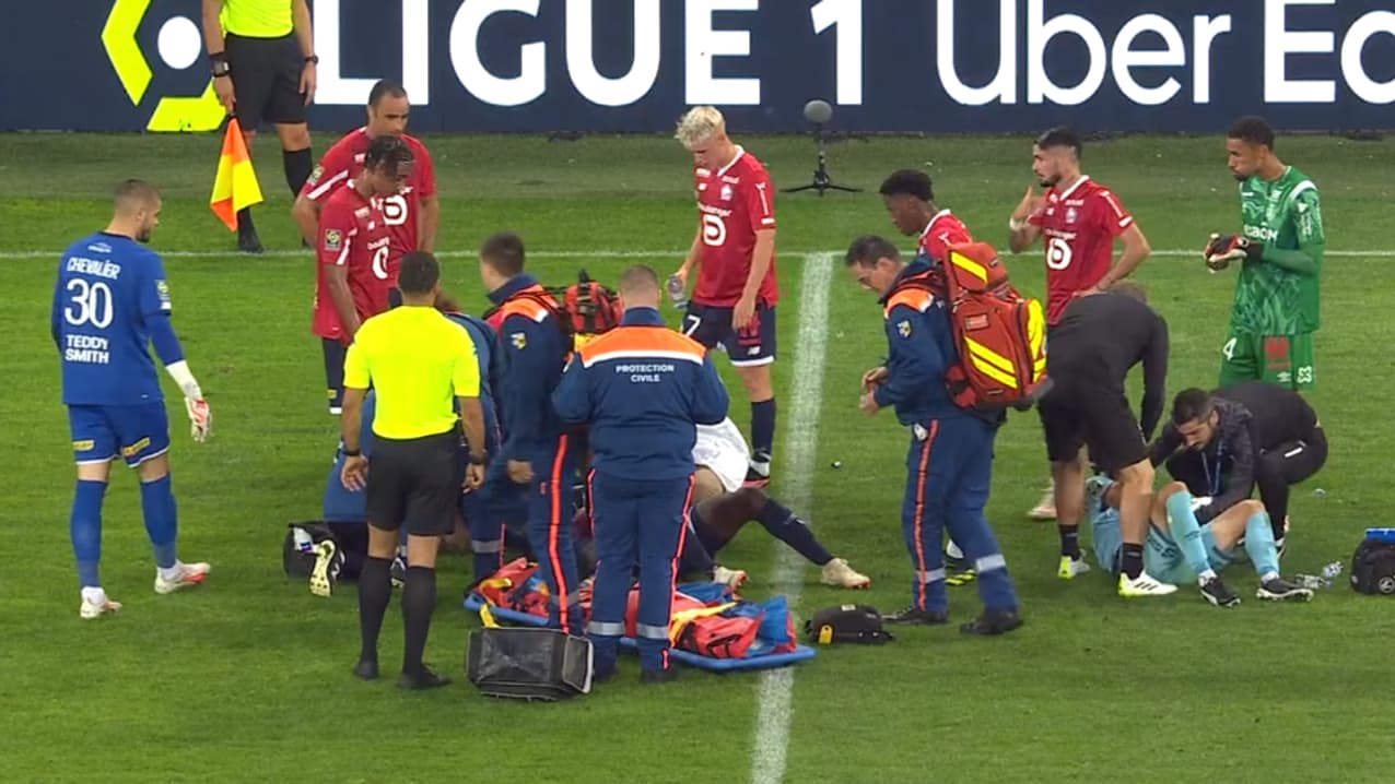 Samuel Umtiti blessé lors du match Lille-Reims, le 26 septembre 2023