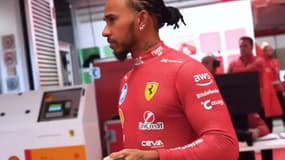 Lewis Hamilton lors de ses premiers tours de piste en tant que pilote Ferrari, le 22 janvier 2025 en Italie