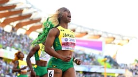 Shelly-Ann Fraser-Pryce après la finale du 100m lors des Mondiaux d'Eugene.