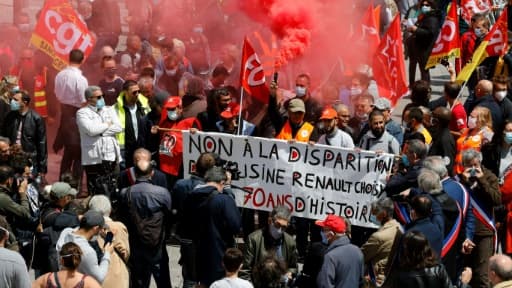 Manifestation pour sauver l'usine Renault promise à la fermeture, le 6 juin 2020 à Choisy-le-Roi (Val-de-Marne)