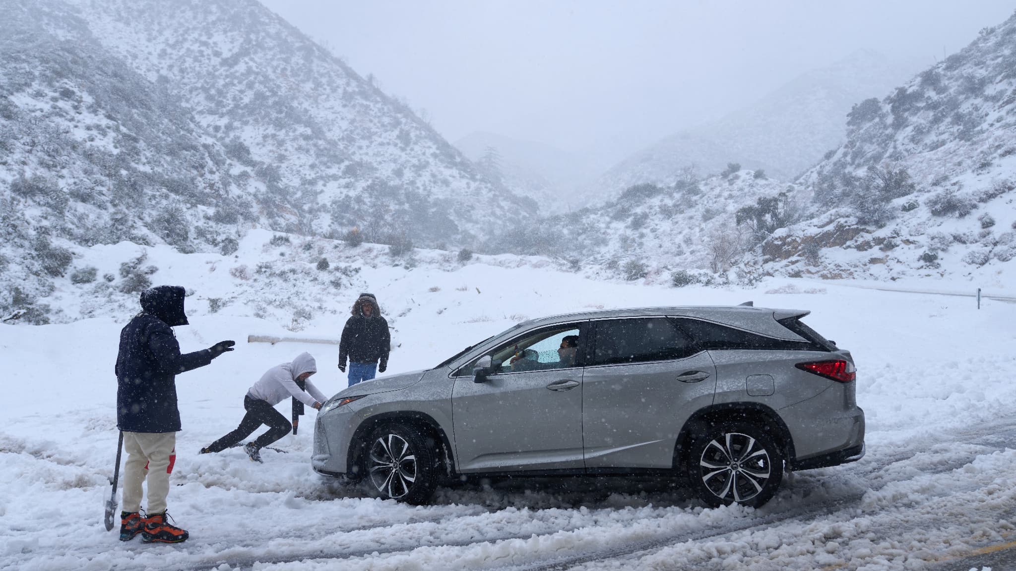 Great pictures of the blizzard that hit California