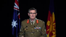Le chef des Forces de défense australiennes (ADF), le général Angus Campbell, s'exprime sur les conclusions de l'enquête menée pendant des années sur l'attitude de l'armée en Afghanistan, à Canberra le 19 novembre 2020.