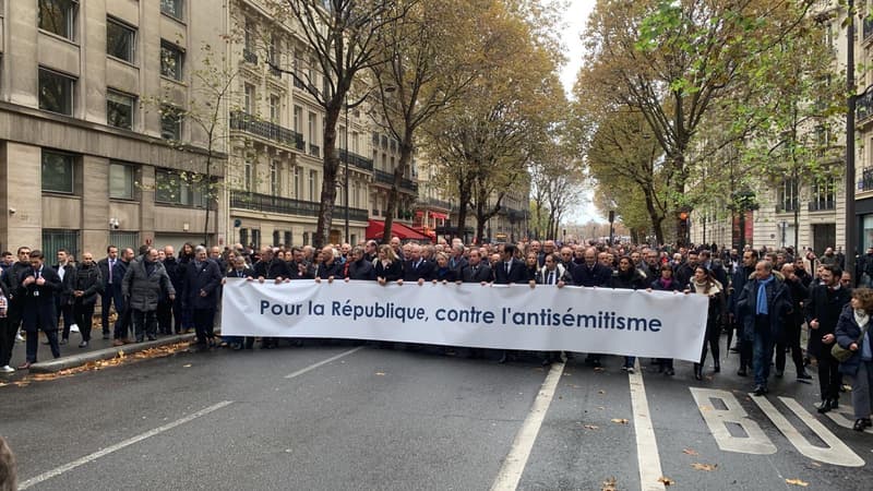 Marche Contre L Antis Mitisme Personnes Ont D Fil Paris