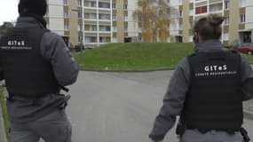 Des membres du GITeS dans un quartier toulousain, décembre 2023 