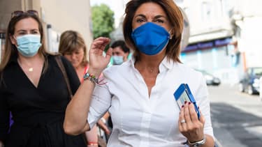 Martine Vassal, à la sortie du bureau de vote.