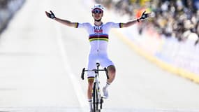 Tadej Pogacar vainqueur du Tour des Flandres 2025, 6 avril 2025