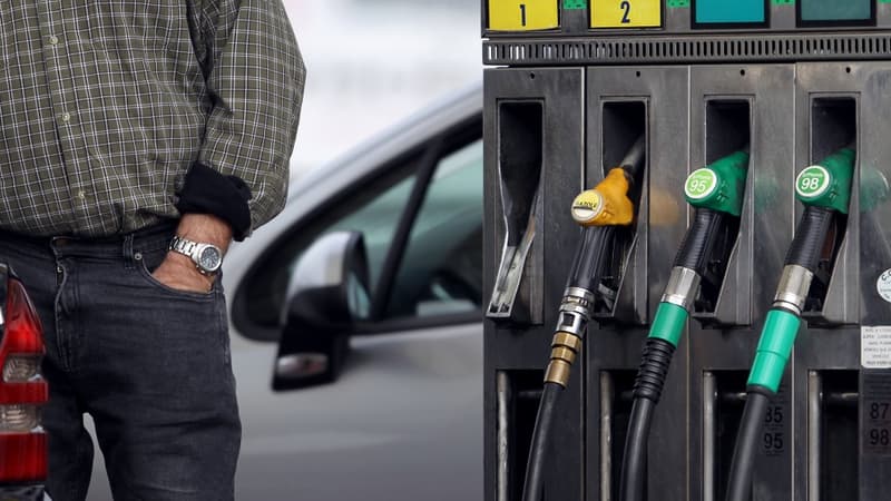 Les prix de l'essence sont également orientés à la baisse.