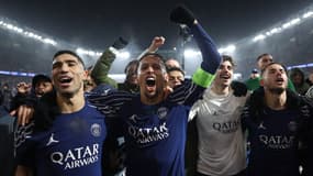 La joie des joueurs du PSG, dont Marquinhos et Hakimi, après la victoire de Paris contre Manchester City le 22 janvier 2025