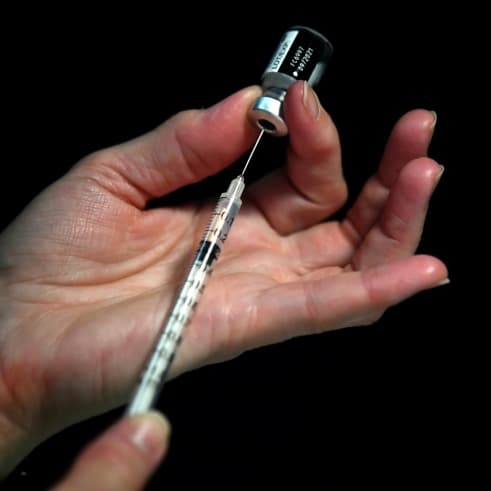 EN DIRECT - Covid-19: près de 30 millions de primo-vaccinés en France