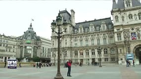 Paris: pourquoi 1630 panneaux publicitaires sont vides depuis lundi