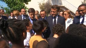 Emmanuel Macron dans une école à la Castellane, le 27 juin 2023.