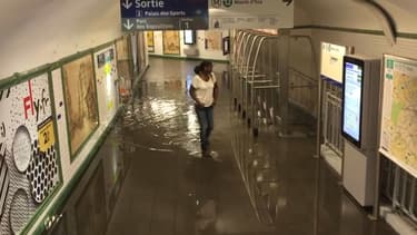 Une vingtaine de stations de métro ont été inondées dimanche soir.