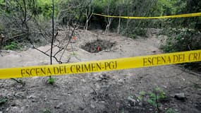 Aucun des 43 étudiants disparus n'a été identifié parmi les 28 corps exhumés des fosses clandestines, découvertes début octobre au Mexique.