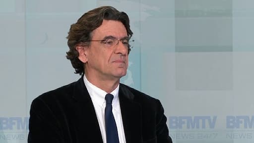 Luc Ferry, lundi 3 décembre sur BFMTV