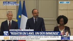 Pour Édouard Philippe, reconstruire Notre-Dame de Paris sera "le chantier de notre génération"