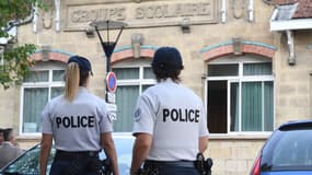 Une opération de sensibilisation de la police auprès des seniors a eu lieu à Paris.