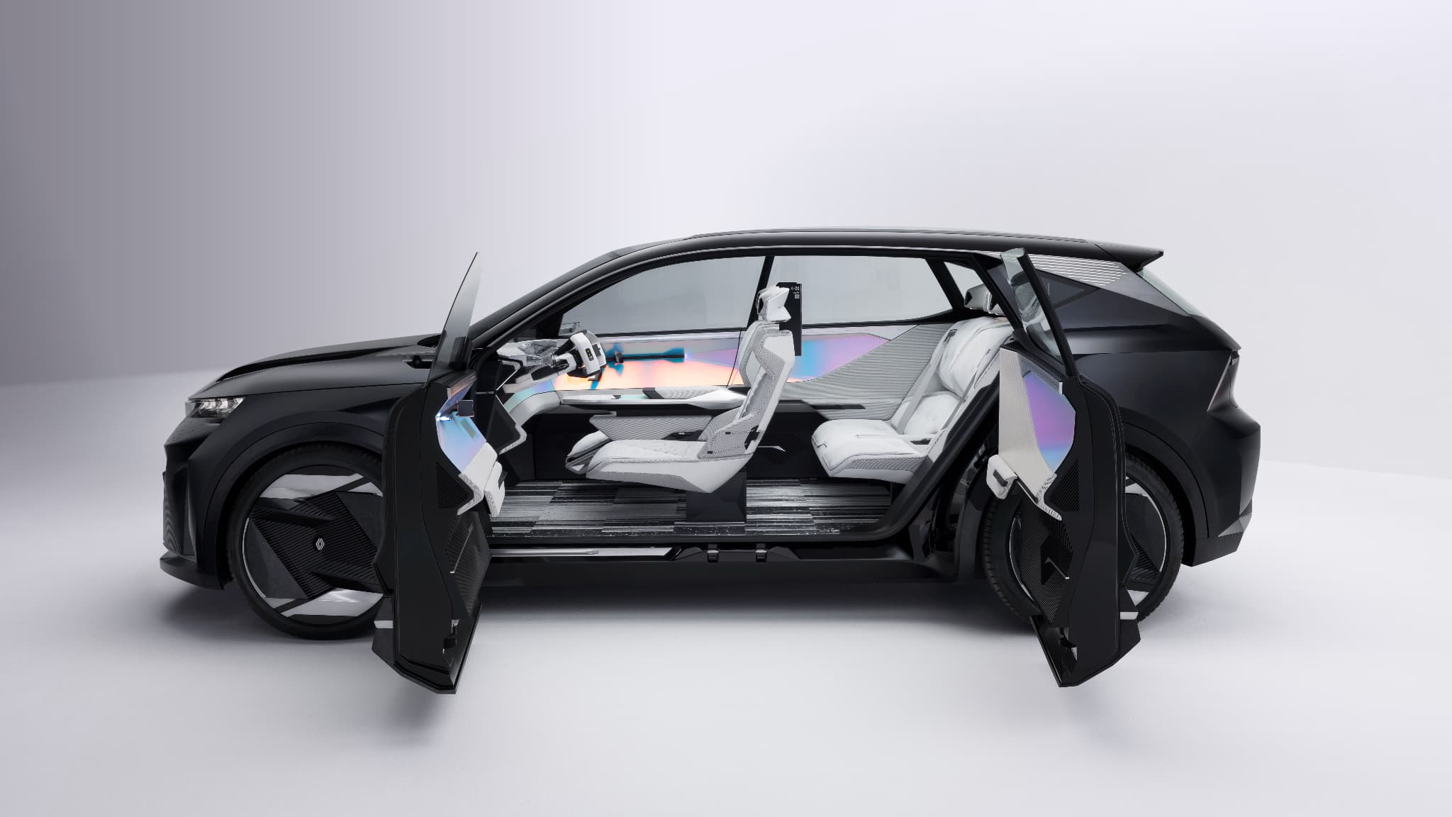 Si le look apparait très futuriste, cet habitacle préfigure de nombreux éléments des futurs habitacles de modèles de Renault.