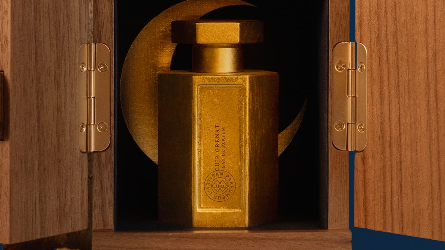 L'Artisan Parfumeur, Cuir Grenat
